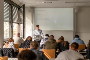 Valentin Müller Lehrveranstaltung mit Studierenden